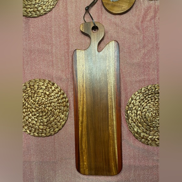 HAND MADE ITEMS - SELLING FOR FAMILY TRYING TO PAY FOR CANCER TREATMENTS.